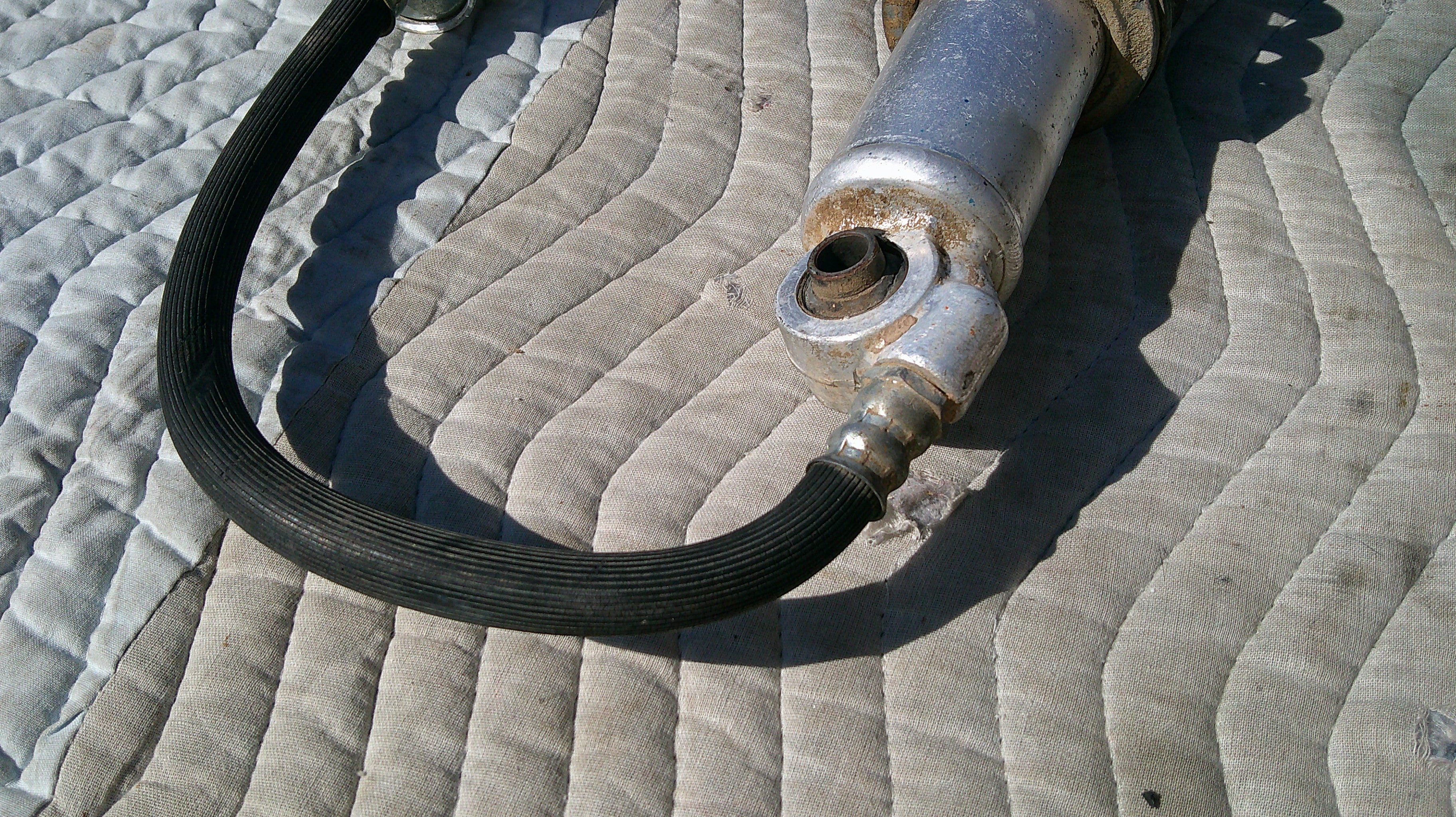 1981 Yamaha IT465 rear shock