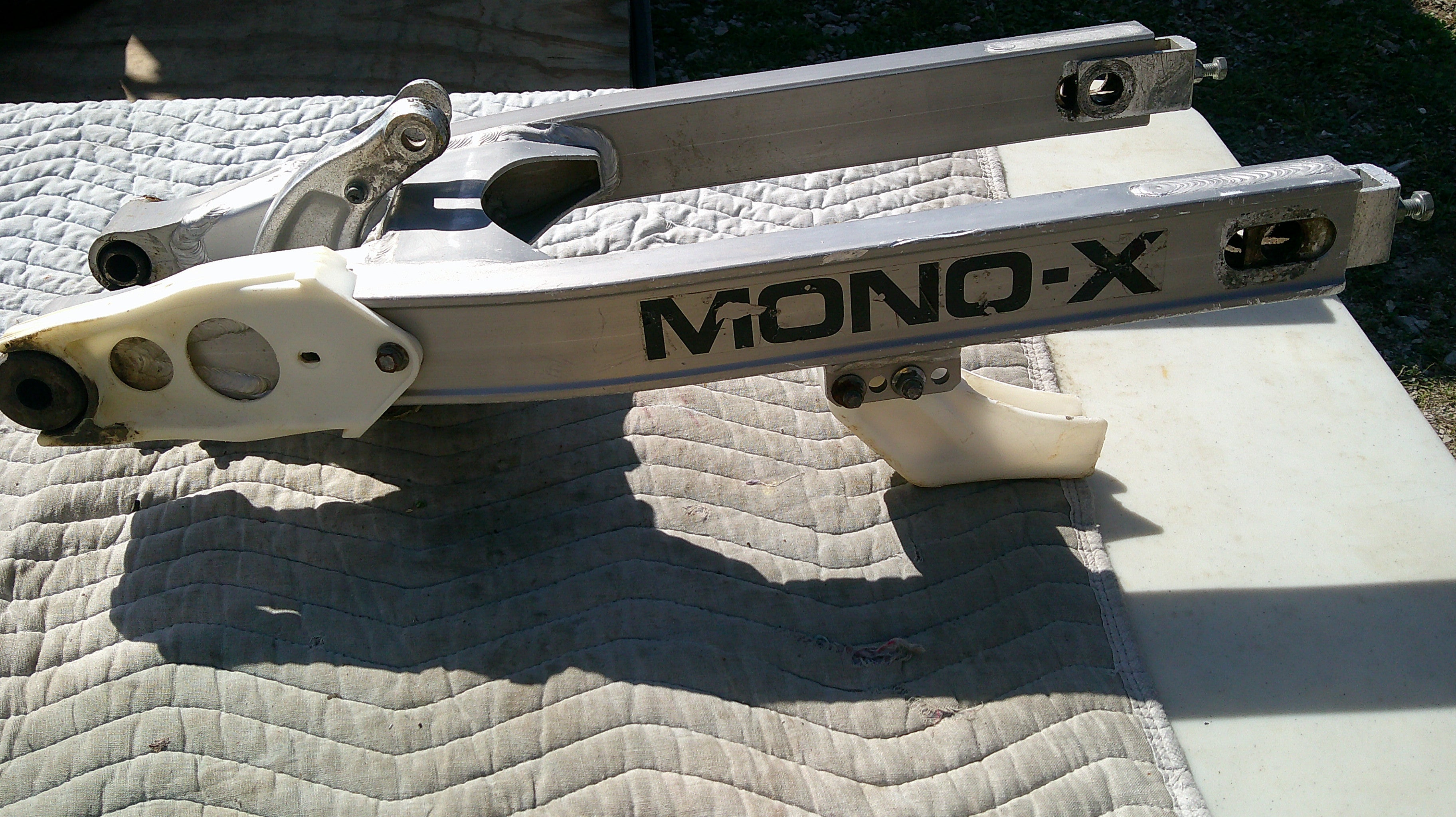 1981 Yamaha YZ 465 swing arm