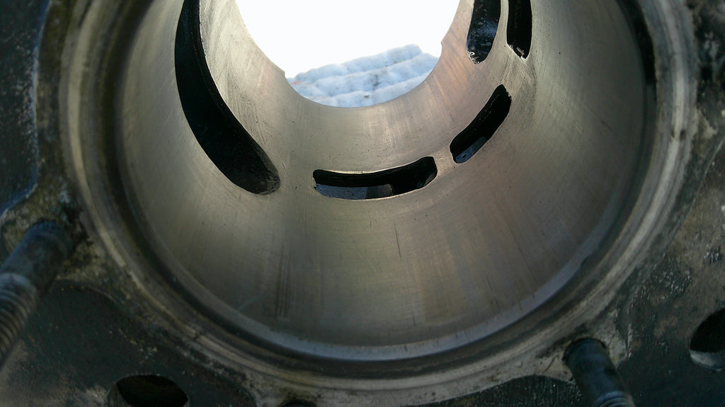 Cylinder jug for a 1981 Yamaha YZ/IT465