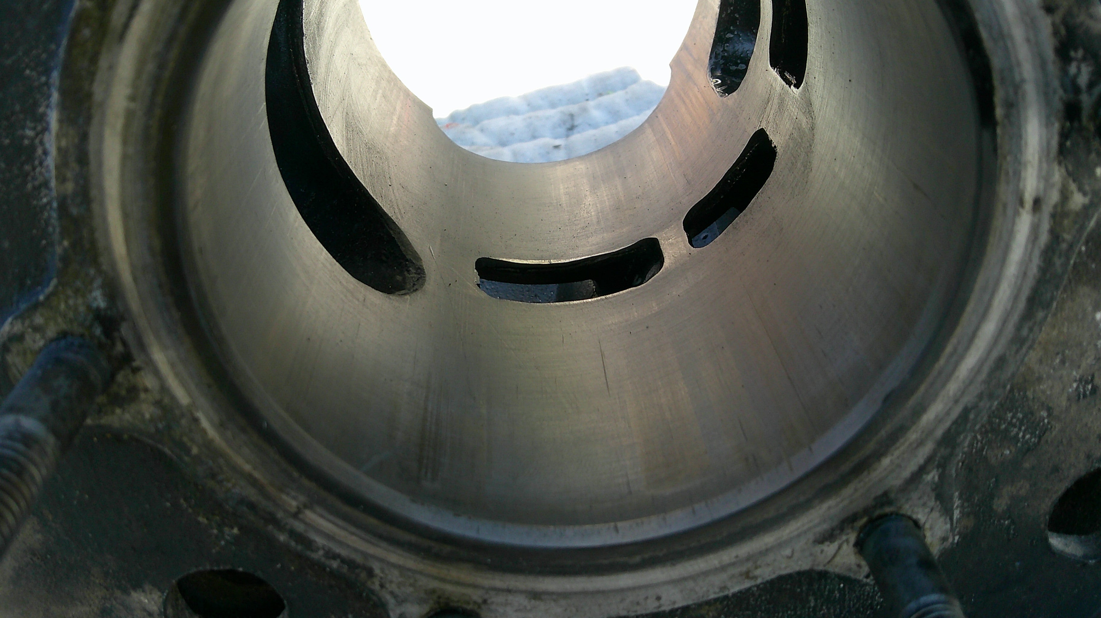 Cylinder jug for a 1981 Yamaha YZ/IT465